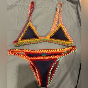 Kiini Bikini - Navy size large